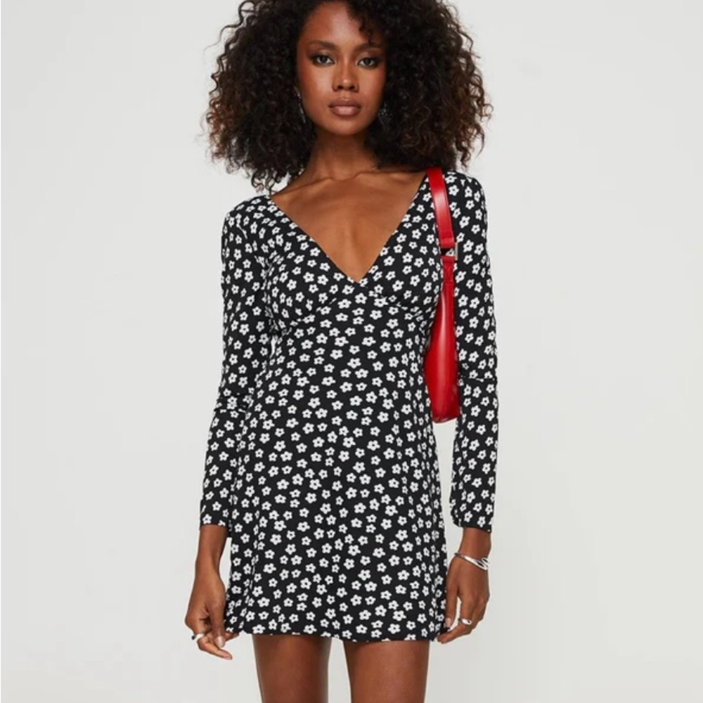 Princess Polly Long Sleeve Dress